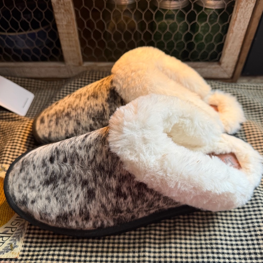 Myra Bag Black and Cream Faux Fur Slippers